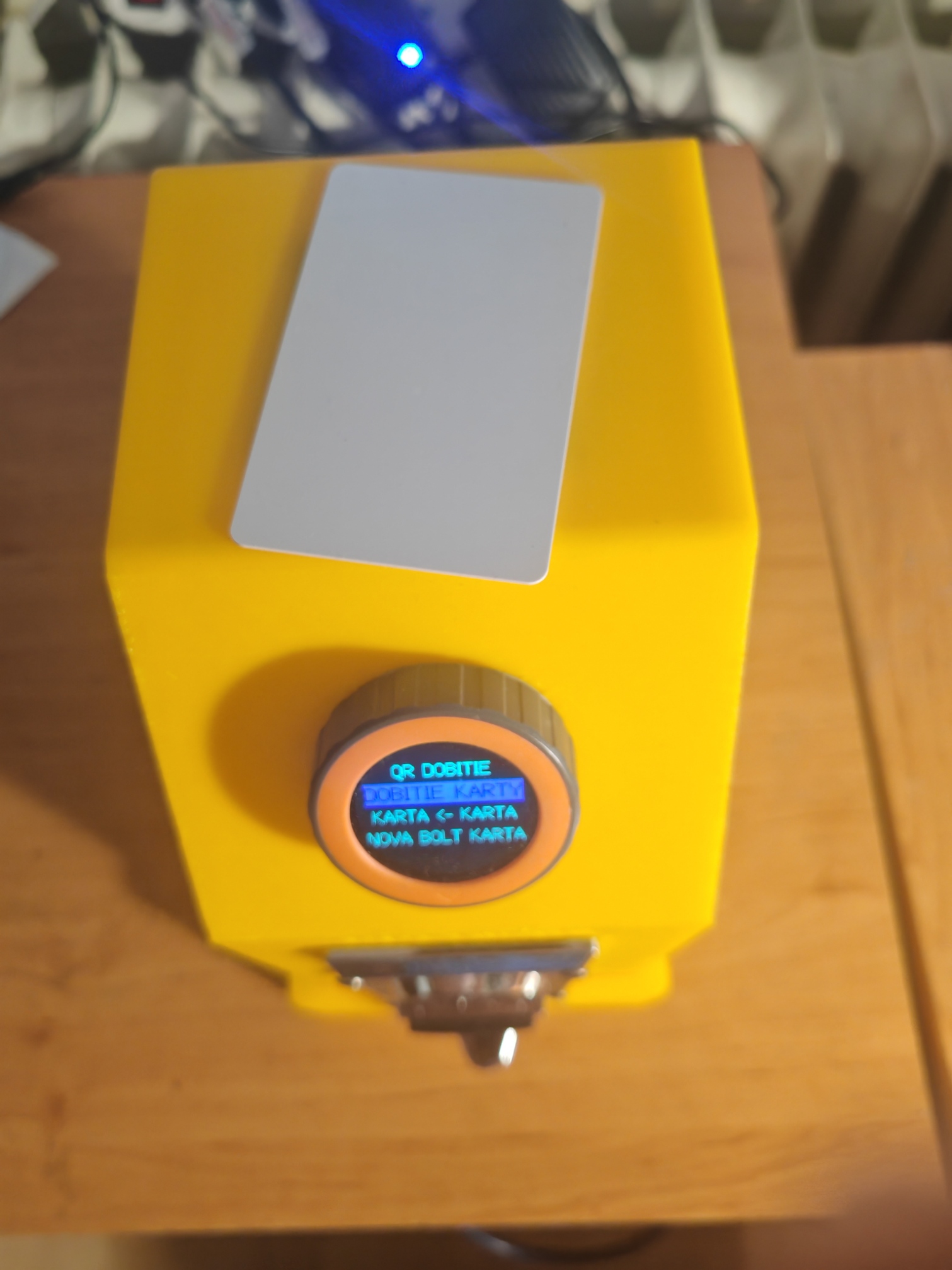 Boltmat screen for topping up a card